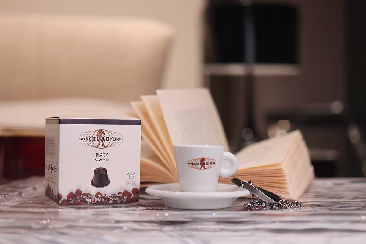 Miscela Drink Store -Miscela Drink Store Capsula black